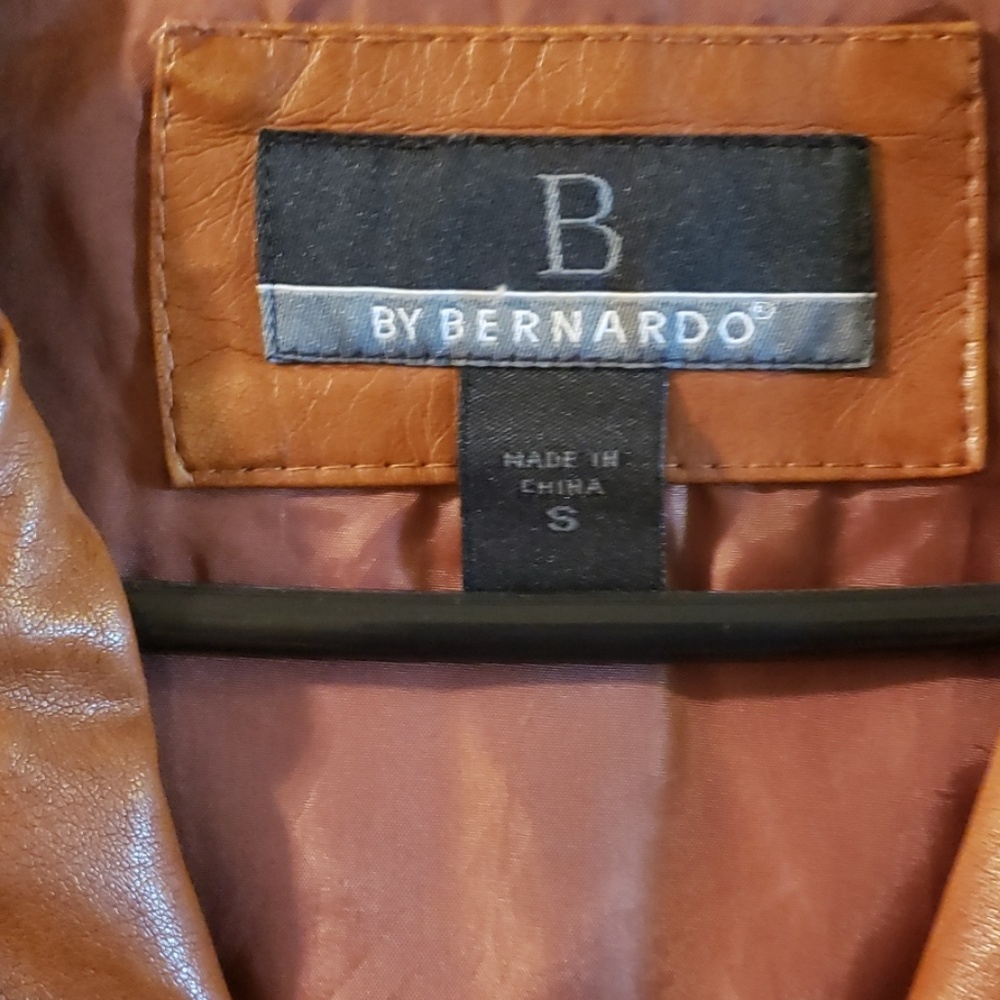 Buttery smooth jacket - Picture 2 of 3